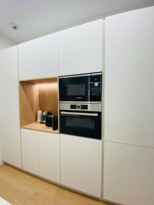 Atseden Apartment Aire Condicionado - Opcion A Parking - سان سيباستيان المظهر الخارجي الصورة